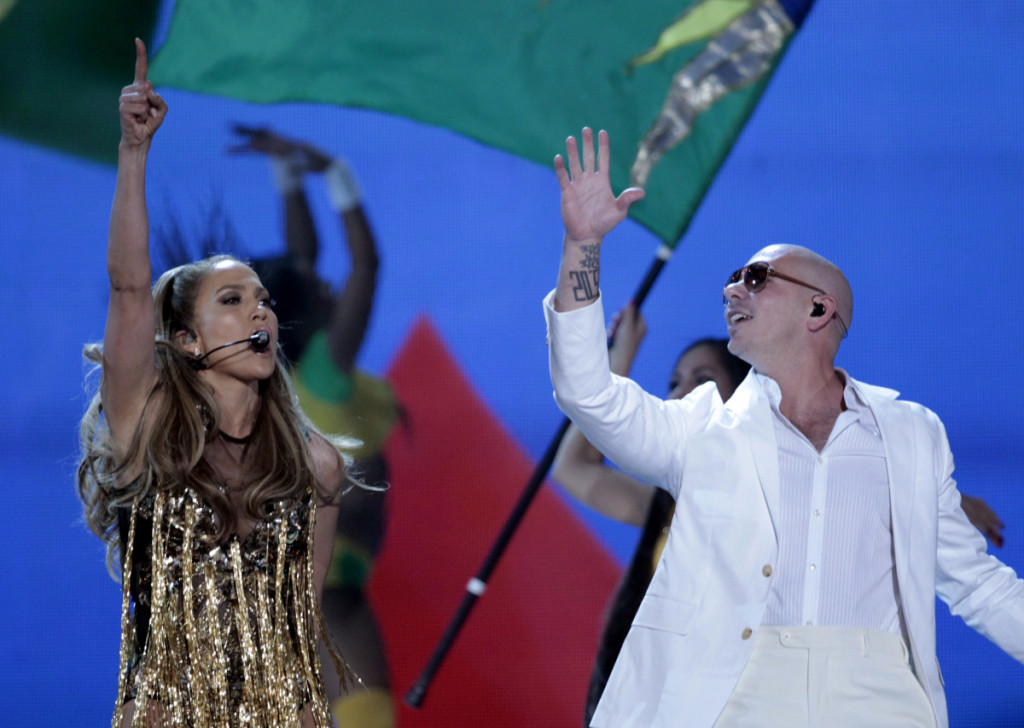Singers Jennifer Lopez and Pitbull perform at the 2014 Billboard Music Awards in Las Vegas